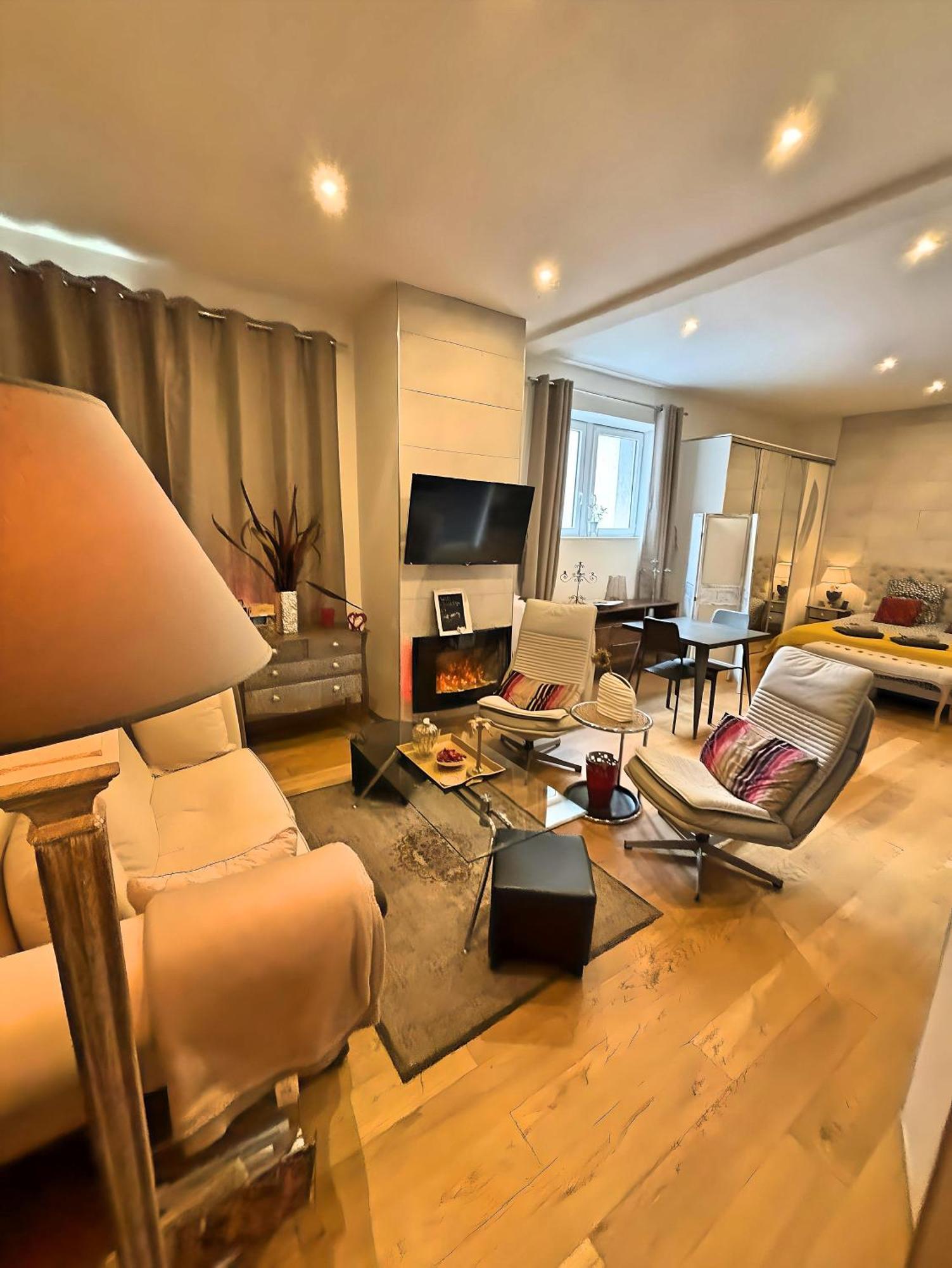 Loft & Spa Privatif Дижон Экстерьер фото