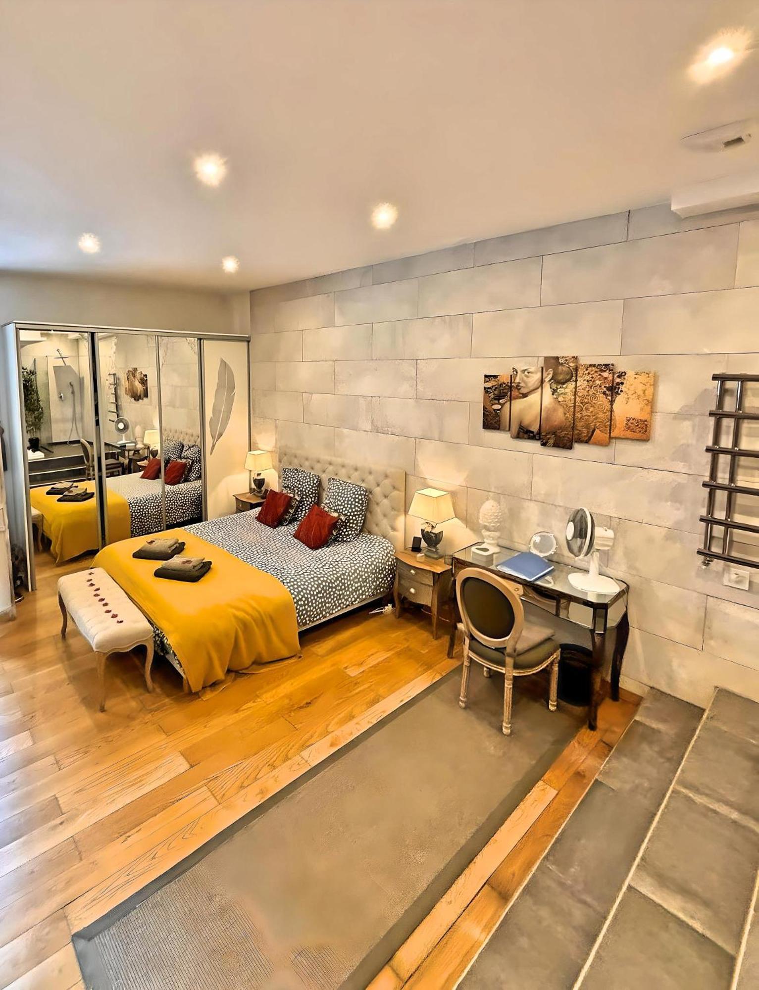 Loft & Spa Privatif Дижон Экстерьер фото